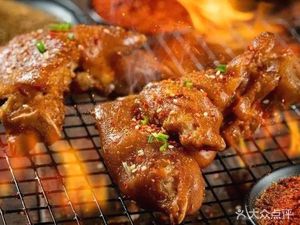 Yingjie's Roasted Pig Trotters (Pingshun Road Store)