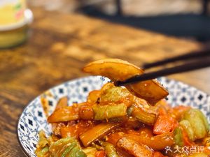 Ailasa · Xinjiang Cuisine (Pengpu New Village Store)