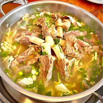 Niu Xiao Guan · Original Soup Beef Steak Hot Pot (Jing'an First Store)