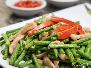 Xinqiao Town Community Canteen