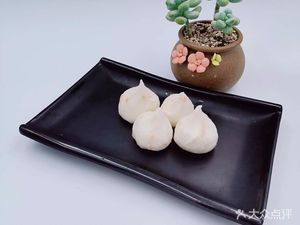 Little Northeast Rotating Hot Pot (Mingxing Road Branch)