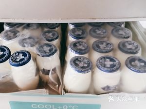 Aishang Xianmei (Shanghai Chun Cheng Lianhua South Road 1288 Lane Store)