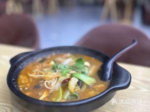 Yu Wei Chongqing Noodles (Shuye Plaza Branch)