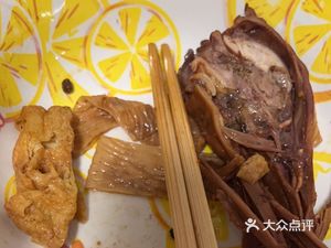Luyoujiao Quzhou Duck Head (Hejiong Road Branch)