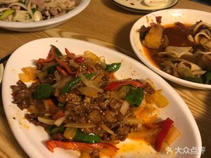 Yue'er Tu Mu (Haishang Lifestyle Plaza Branch)