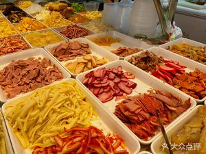 Chongqing Cold Dishes & Cantonese Roast Meats