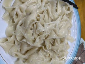 Lan Bai Wei (Yilong Plaza Store)