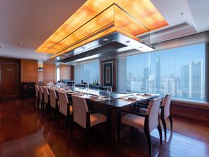 Garden Restaurant Plum Blossom Iron Plate Grill