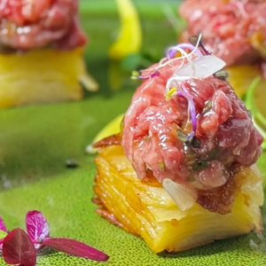 Mind Garden Bistro · Zhi Xin Hua Yuan