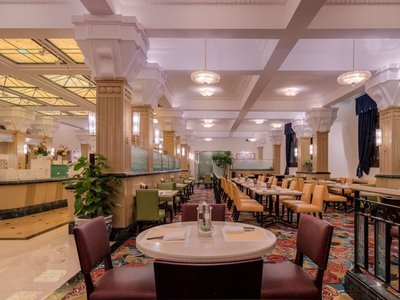 Garden Hotel Rose Café