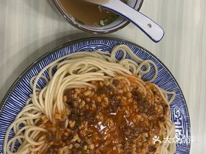 Bai Re Ke Beef Noodles Korean Style (Zhongxiang Jinxiangyuan, No. 399, Qin Zhou North Road Branch)