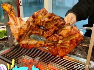 Northern Charcoal Roasted Lamb Leg (Shihua Third Village Branch)