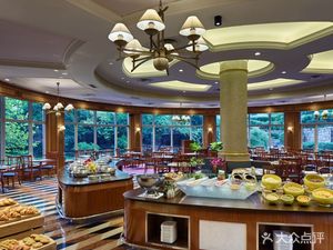 Coffee Pavilion Full-Service Restaurant (Hongqiao Jinjiang Hotel)