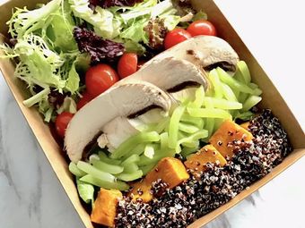 West Suburb 1151 Restaurant