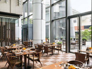 Xi Yue · Yizhan C Market Buffet Restaurant