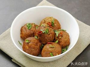 Authentic Hongze Lake Silver Carp Balls (Hangzhong Road Branch)