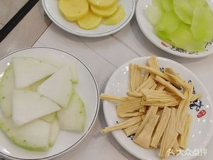Chongqing Chicken Stew and Wanzhou Grilled Fish (Zhuxi Store)