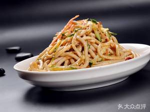 Beijing Flavor Dumpling House · Hela Noodles & Braised Noodles (Guen Road Store)