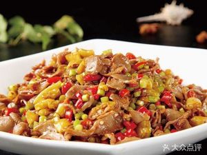 Cai Fan Bone Soup (Kangqiao East Road Branch)