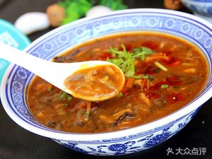 Henan Noodles and Handmade Noodles · Spicy Soup · Pan-Fried Buns (Yunya Road Store)