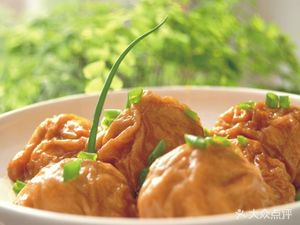 Huangshan Specialty Rice with Bone Soup (Chuansha Road Branch)