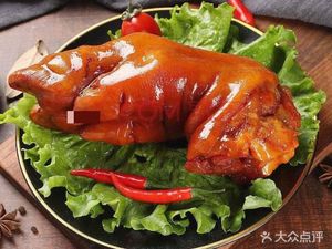 Salted Pork Vegetable Rice Bone Soup (Jinzhagonglu Branch)
