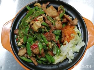 Zhou's Claypot Rice (Malu Branch)