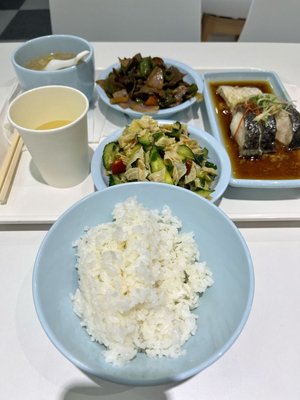 Qia Fan Jun (Baoshan Branch)