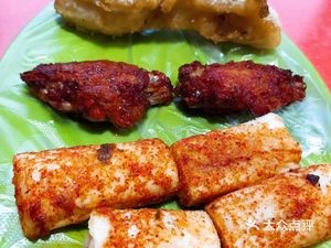 Liuliu Boiled and Fried Shop (Wanshou Palace Historic District Branch)