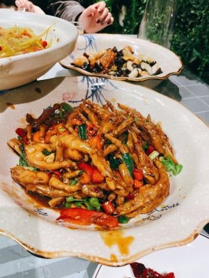 Shiweitian Authentic Nanchang Cuisine (Jewelry Street Branch)