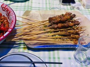 Xinjian District Juwei Zouji Catering Store