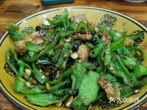 Chili Stir-fried Pork (Xingfu Garden Branch)