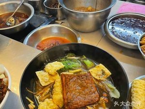 Seven Seven Luosifen (Mediterranean Sunshine Store)