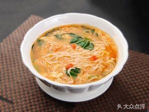 Lanzhou Hand-Pulled Noodles (Liantai Riverside Center Branch)