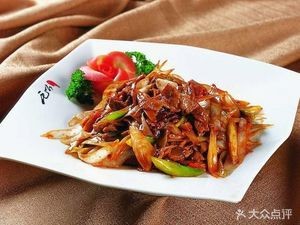 Lanzhou Hand-Pulled Noodles (Tongluowei Branch)