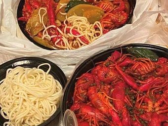 Jin Zhua Men 99 Yuan 5 Pound Lobster Barbecue (Xianghu Branch)