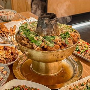 Lao Cao's Yuncheng Copper Hot Pot (Jiuyuan Xin Cun Branch)