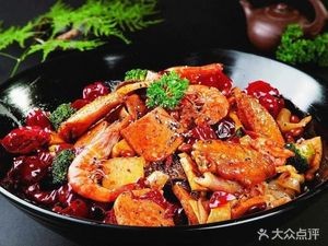 People's Commune Iron Pot Stew (Xiao Jingyu Street Branch)
