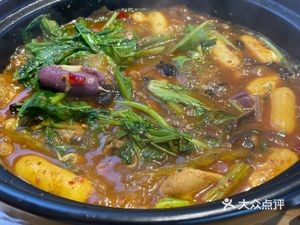 Shenbao Chongqing Chicken Stew (Yingze West Avenue Store)