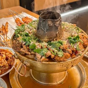 Lao Cao's Yuncheng Copper Hot Pot (Qianfeng South Road Branch)