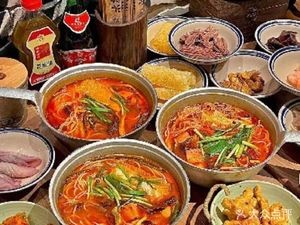 Niang Niang Water Ladle Rice Noodles · Pickled Chili Rice Noodles