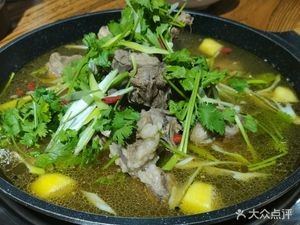 Youyu Lamb Spine Hot Pot (Datong Road Longkang Street Store)