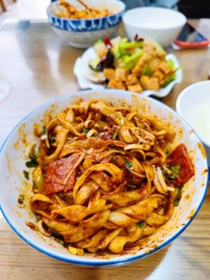 Mai Zi Oil泼 Noodles (Xi Kuang Street Branch)