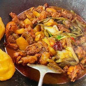 Starry Starry Rotating自助 Hot Pot (Kaixuan Street Branch)