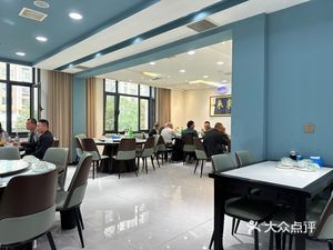 Dongdong Tiquan Noodle House (Kaixuan Street Branch)