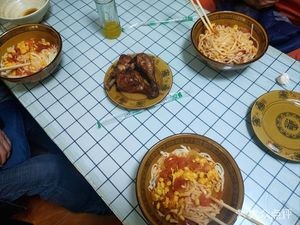 Dadongguan Da Lu Mian (Plastic Factory No.3 Dormitory Branch)