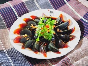 Old Sichuan Specialty Snacks (Chong Lotus Wan Store)