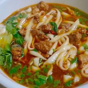 Da Lao Tong Fei Dao Xiao Mian (Wulongkou Street Wanji Seafood Market Store)