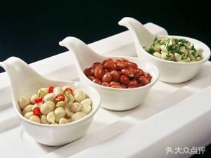 North Shahe Community Canteen (He Yi Home Cooking)