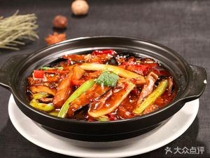 Sichuan-Chongqing Cuisine (Pingyang South Road Store)